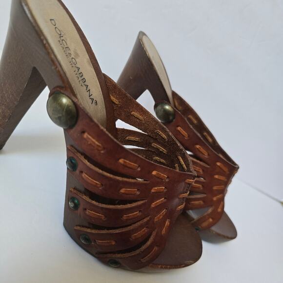 Dolce & Gabbana Wooden Heels Size 36 1/2 (US size 6) Small Flaw see Description - Picture 4 of 13